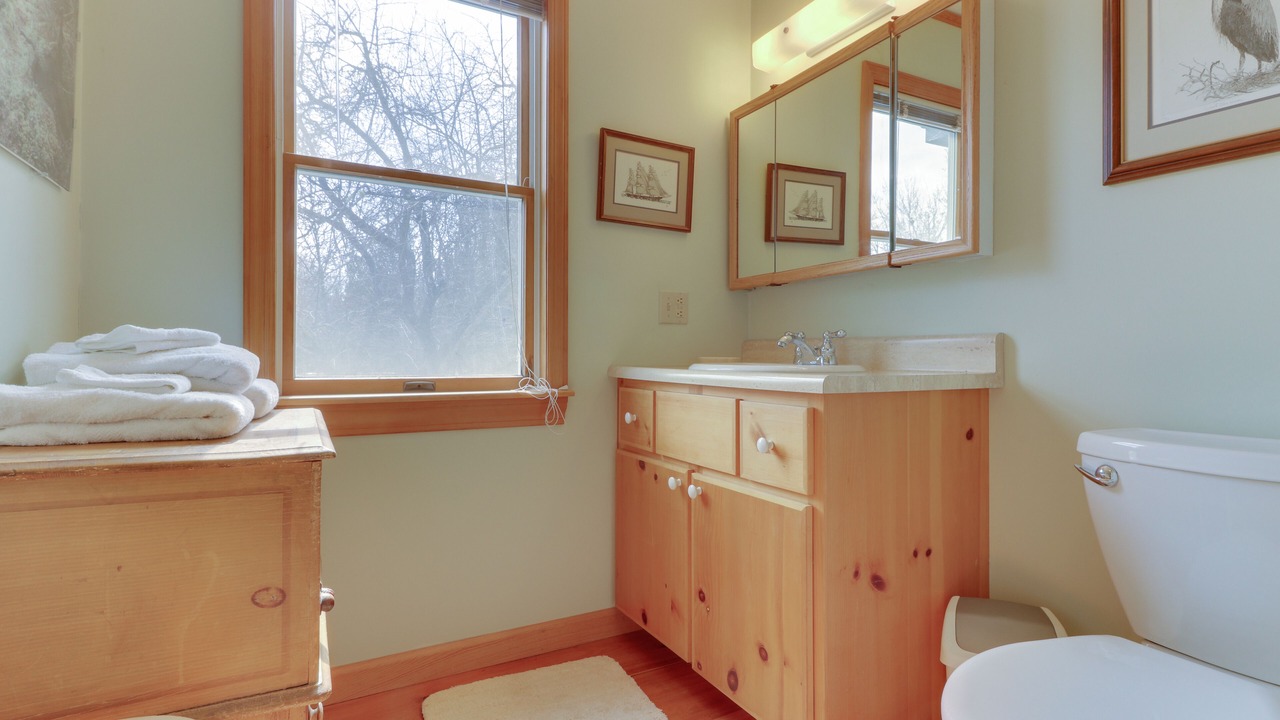 Photo of Bathroom in Salsbury Cove
