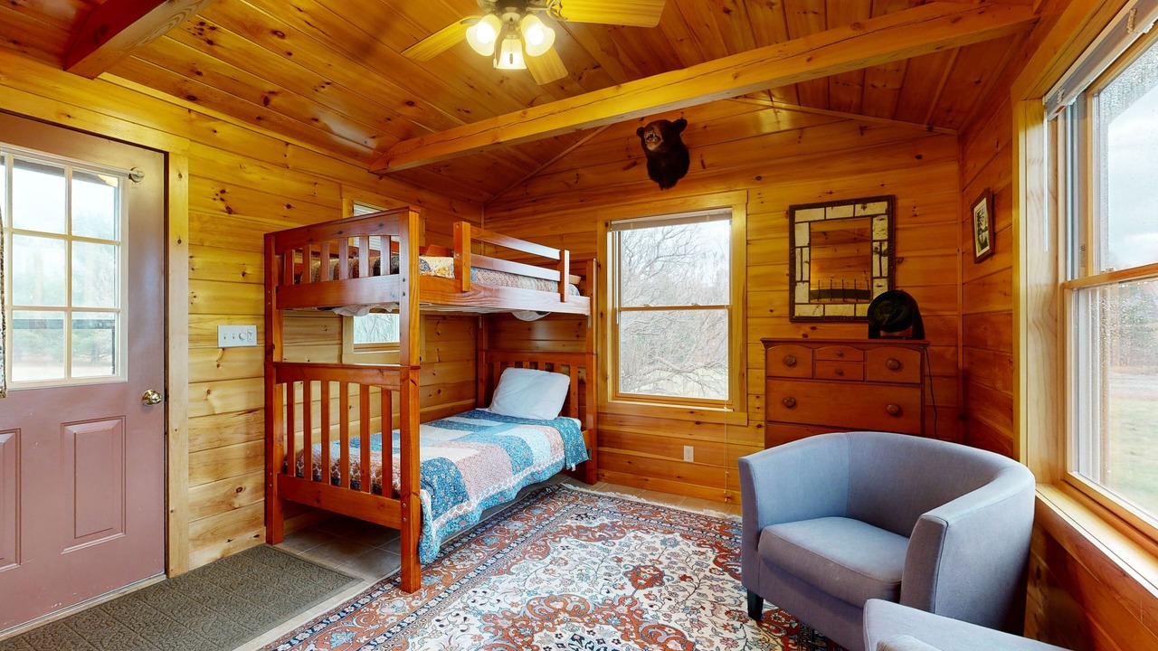 Photo of Bedroom in Greenville