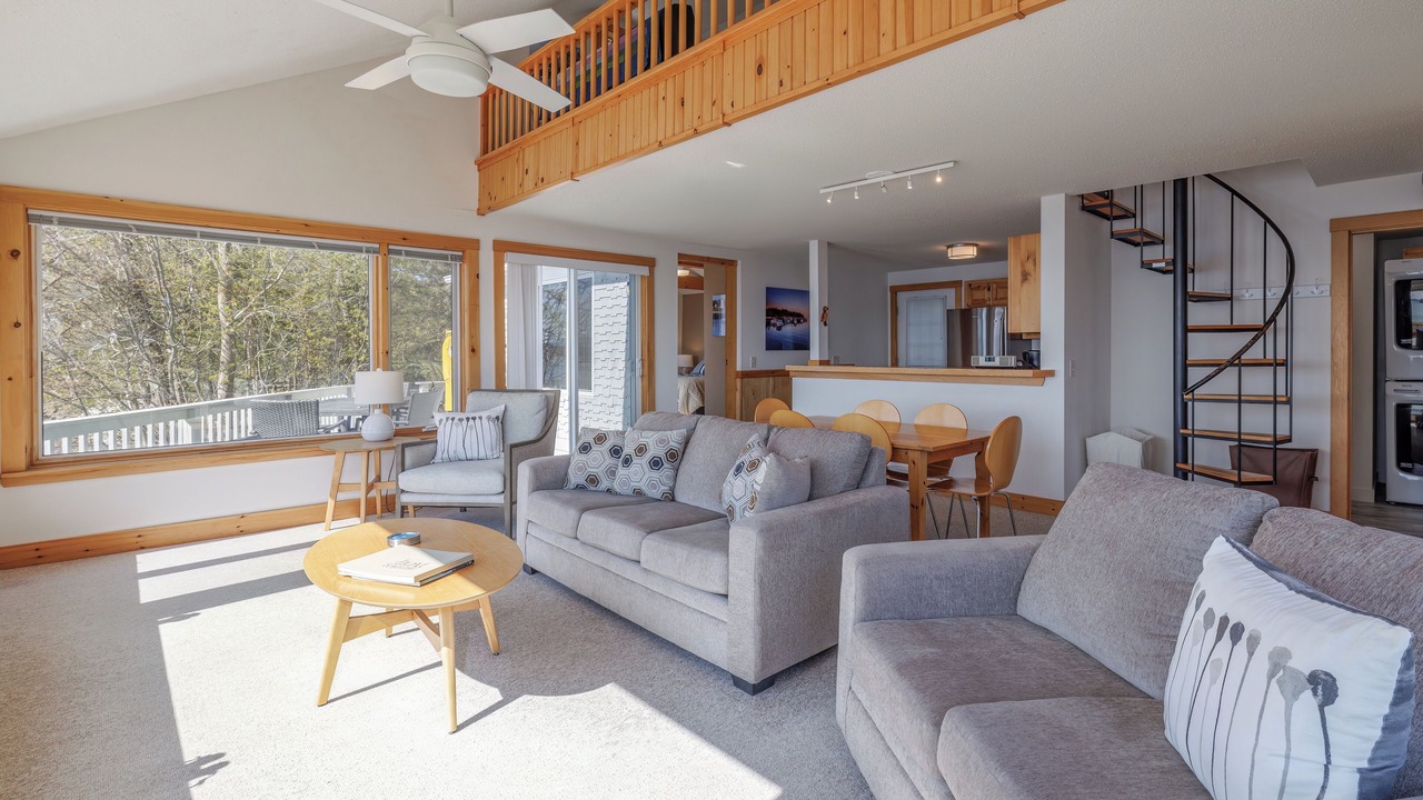 Photo of Livingroom in Hancock Point