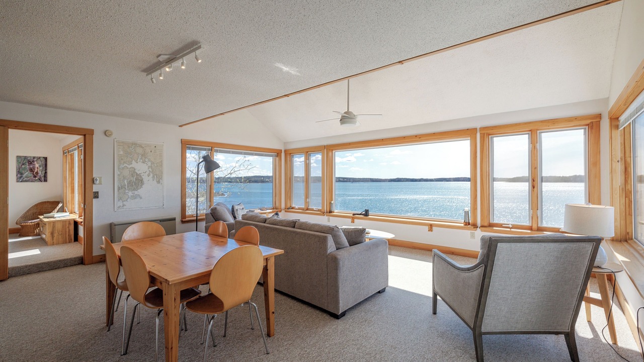 Photo of Livingroom in Hancock Point