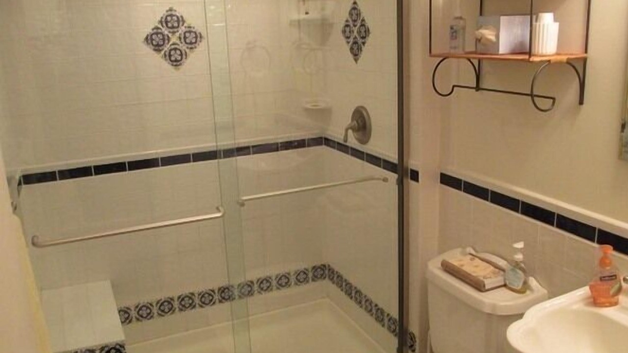 Photo of Bathroom in Rehoboth Beach