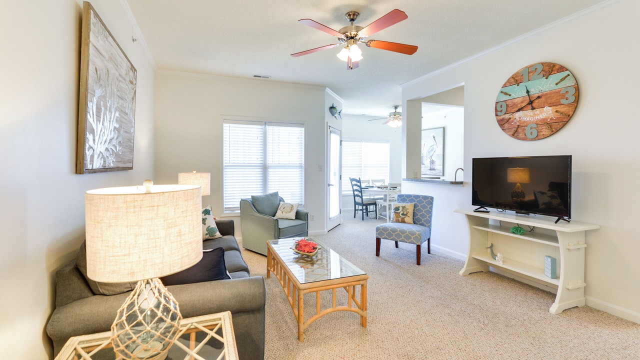 Photo of Livingroom in Villages of Five Points