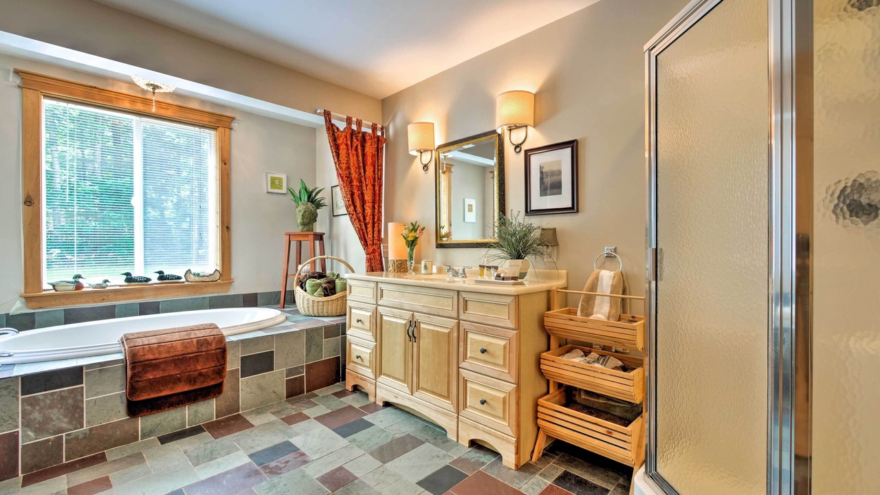 Photo of Bathroom in Great Pond