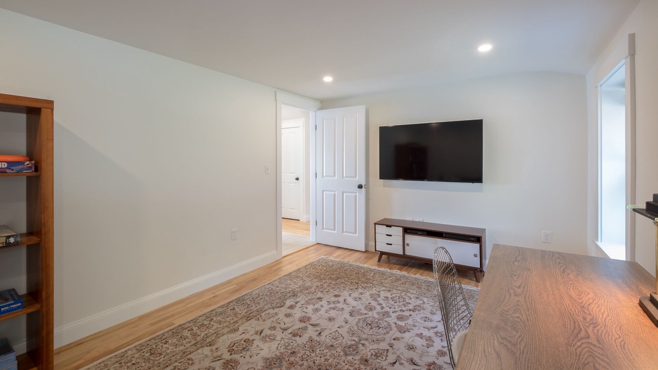 Photo of Bedroom in Tenants Harbor