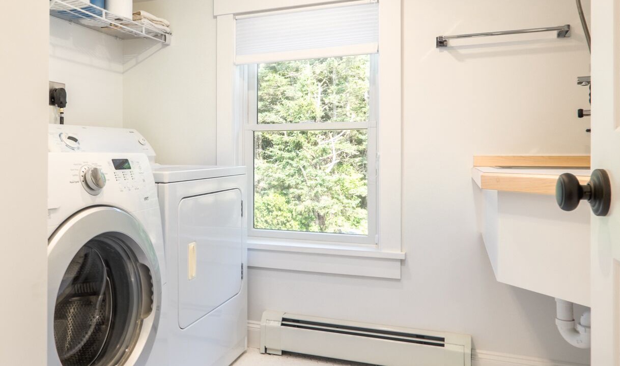 Photo of Bedroom in Tenants Harbor