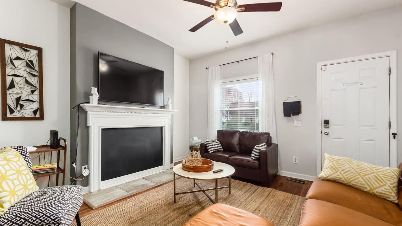 Photo of Bedroom in Weinland Park