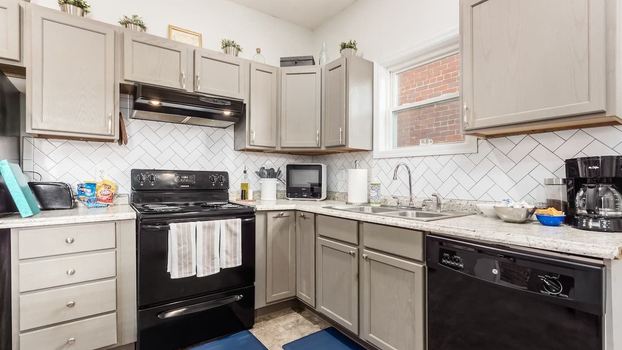 Photo of Kitchen in Weinland Park