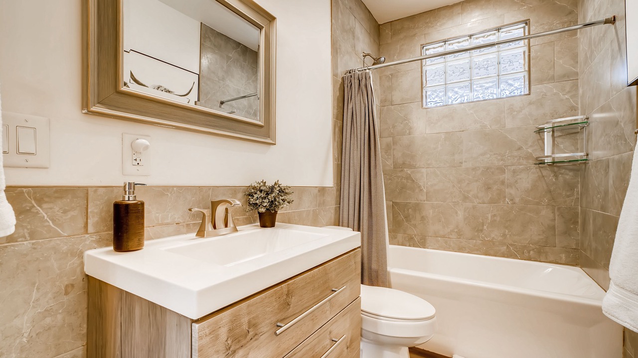 Photo of Bathroom in Clintonville