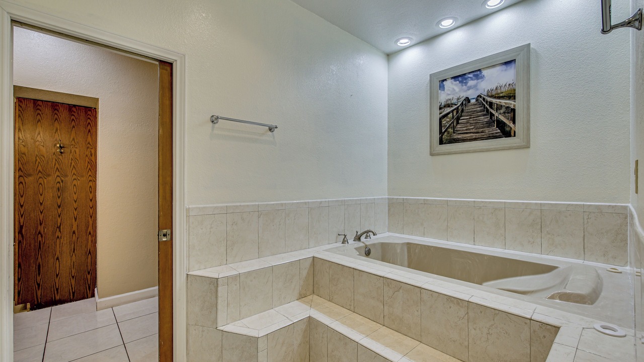 Photo of Bathroom in Harlingen