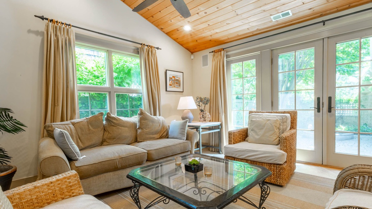 Photo of Livingroom in South Rehoboth
