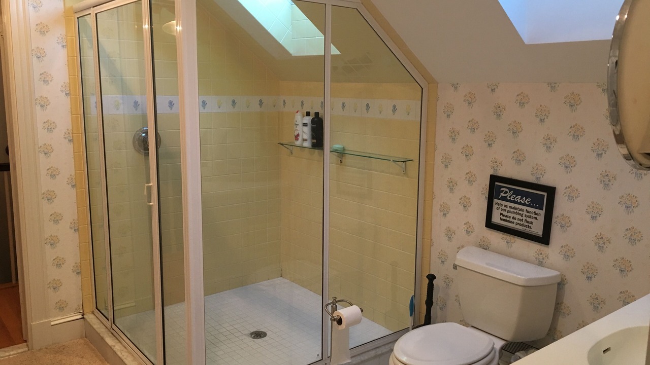 Photo of Bathroom in Southern Coast