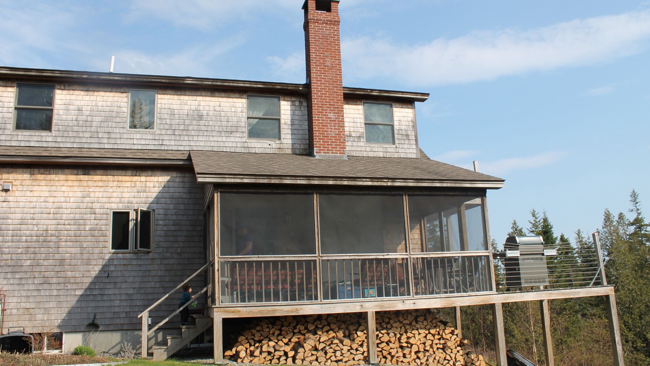 Photo of Outdoor in West Tremont
