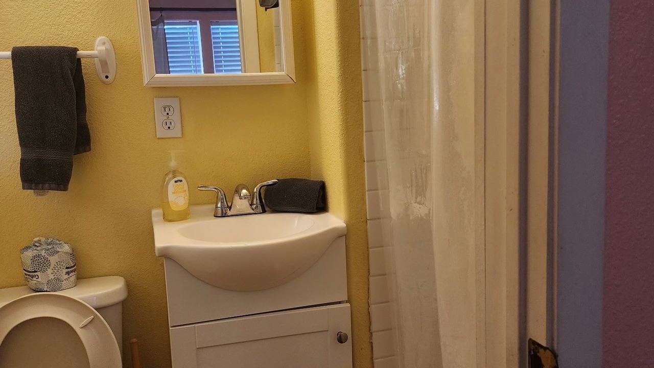Photo of Bathroom in Fulton