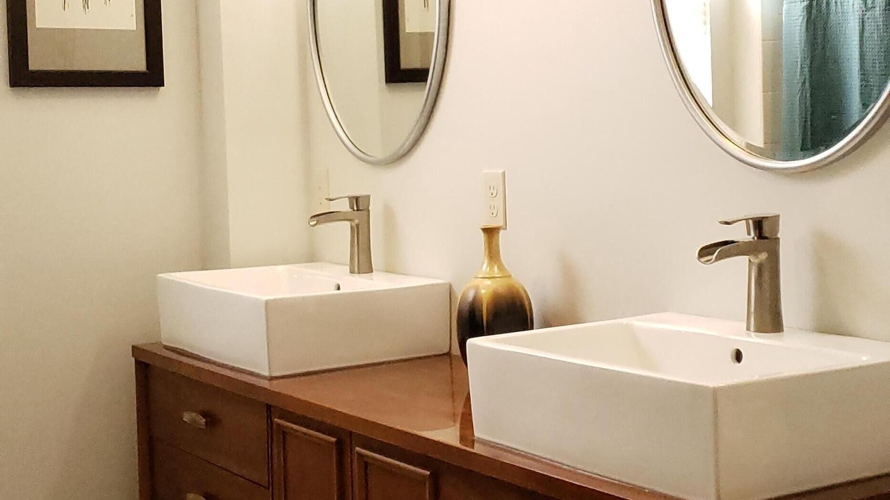 Photo of Bathroom in Hallowell