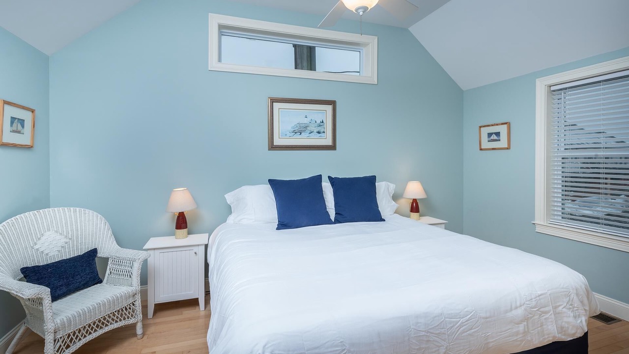Photo of Bedroom in York Beach