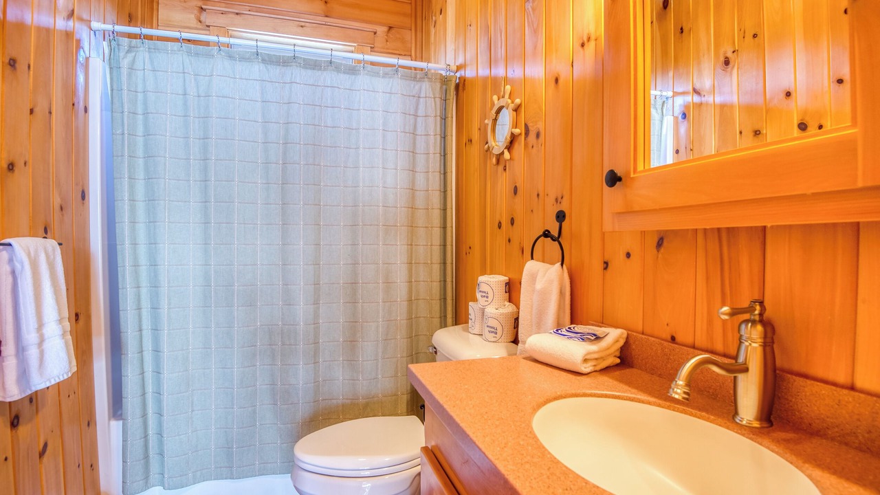 Photo of Bathroom in Rangeley Plantation