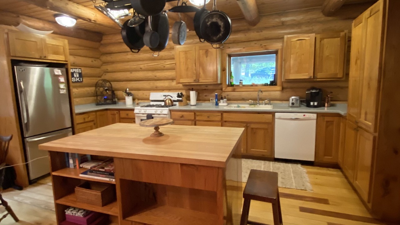 Photo of Kitchen in Warren