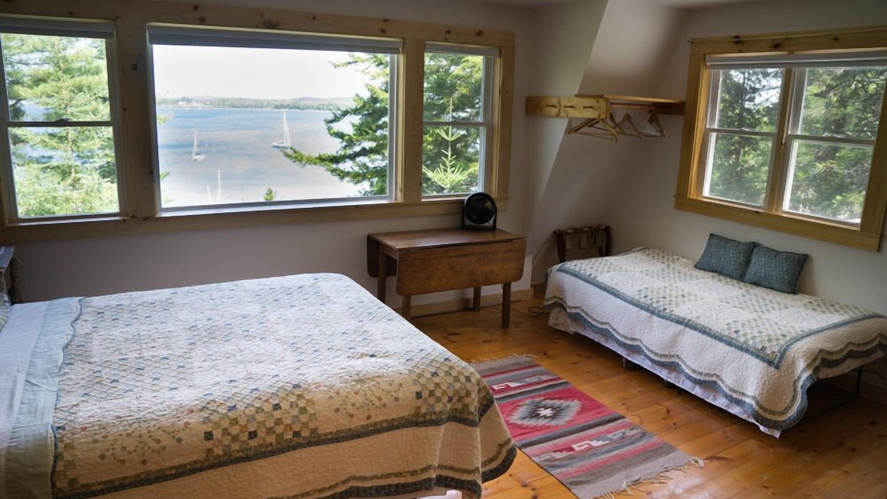 Photo of Bedroom in Brooksville