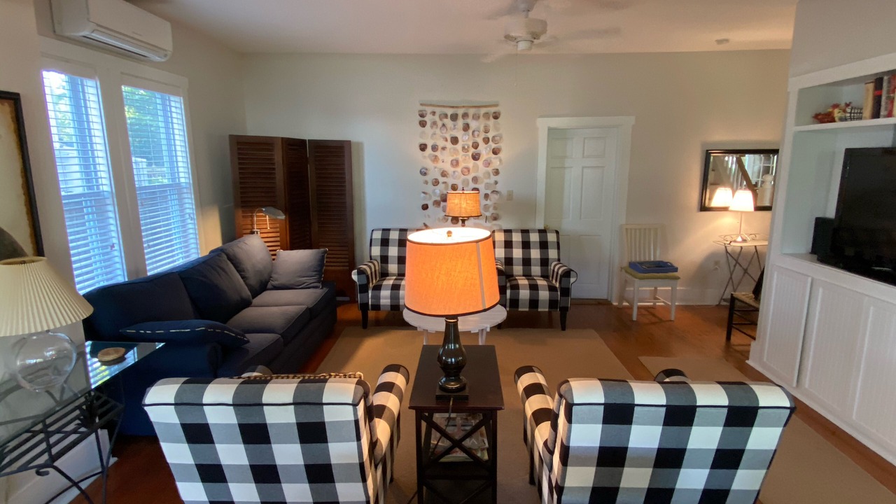 Photo of Livingroom in Dewey Beach