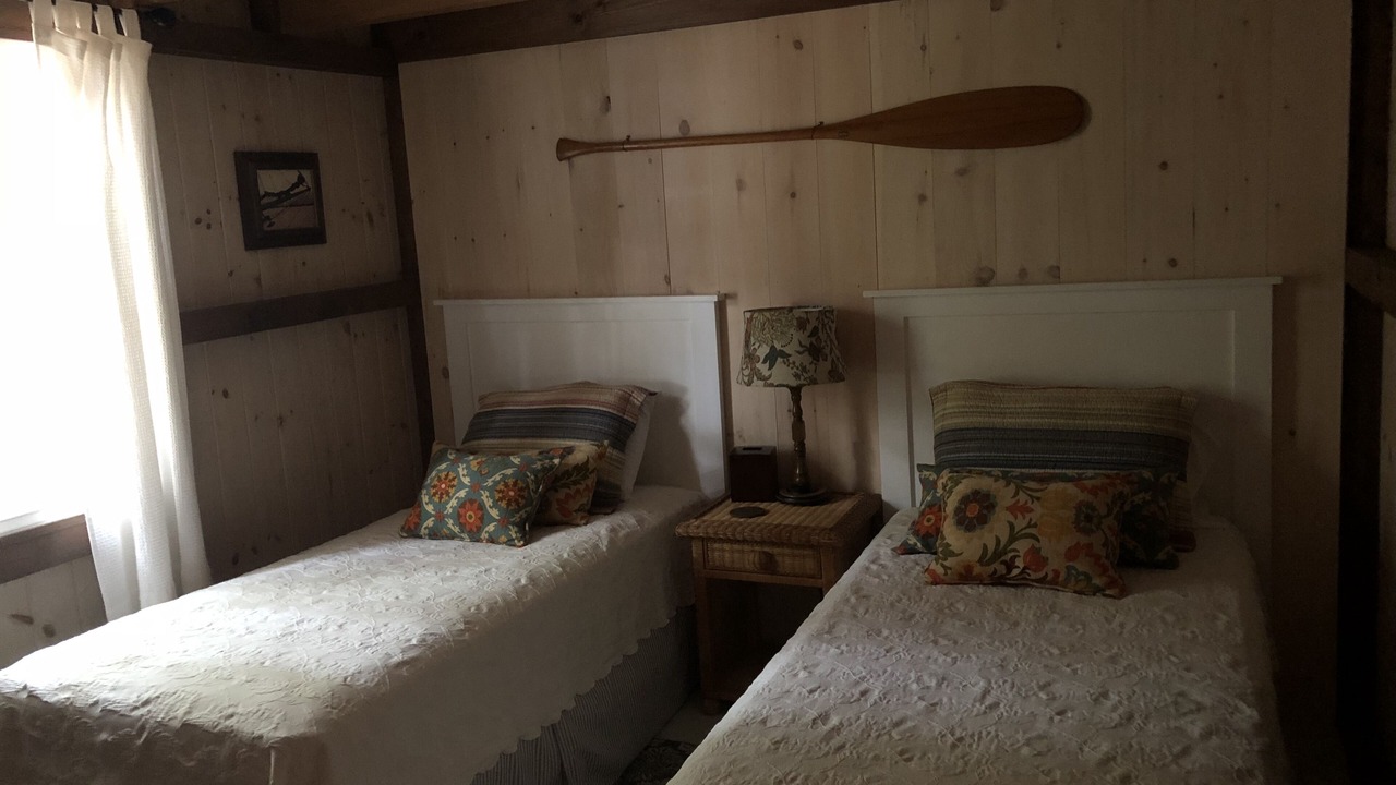 Photo of Bedroom in Hall Quarry