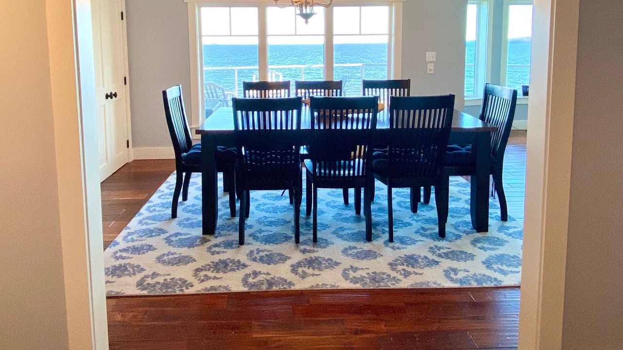 Photo of Bedroom in Northport