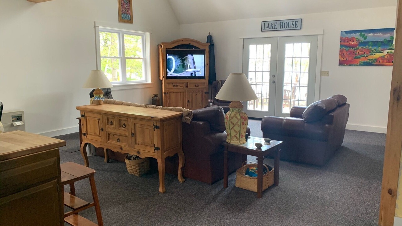 Photo of Livingroom in Monmouth