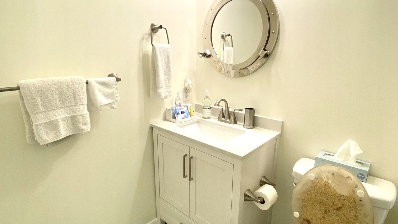 Photo of Bathroom in Bethany Beach