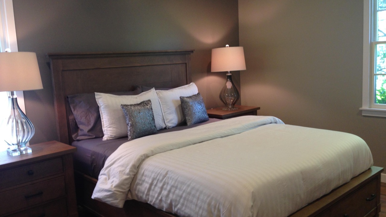 Photo of Bedroom in Country Club Estates