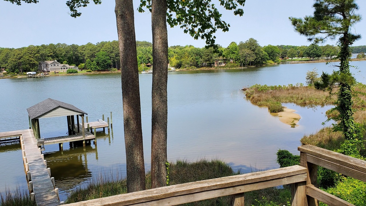 Photo of Outdoor in Dutton