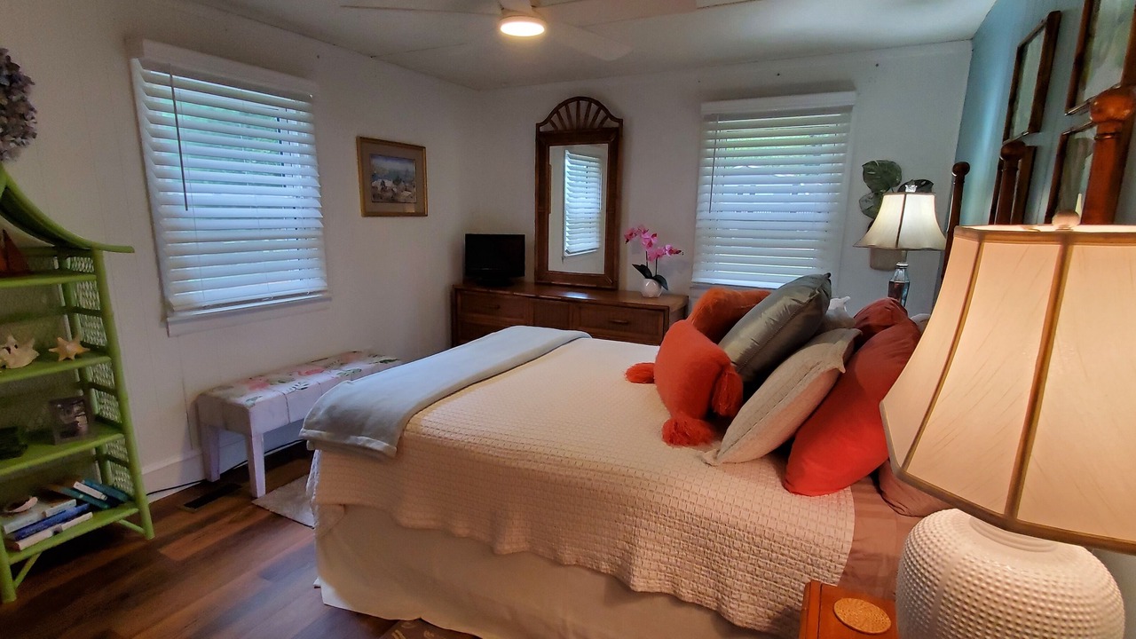 Photo of Bedroom in Dutton