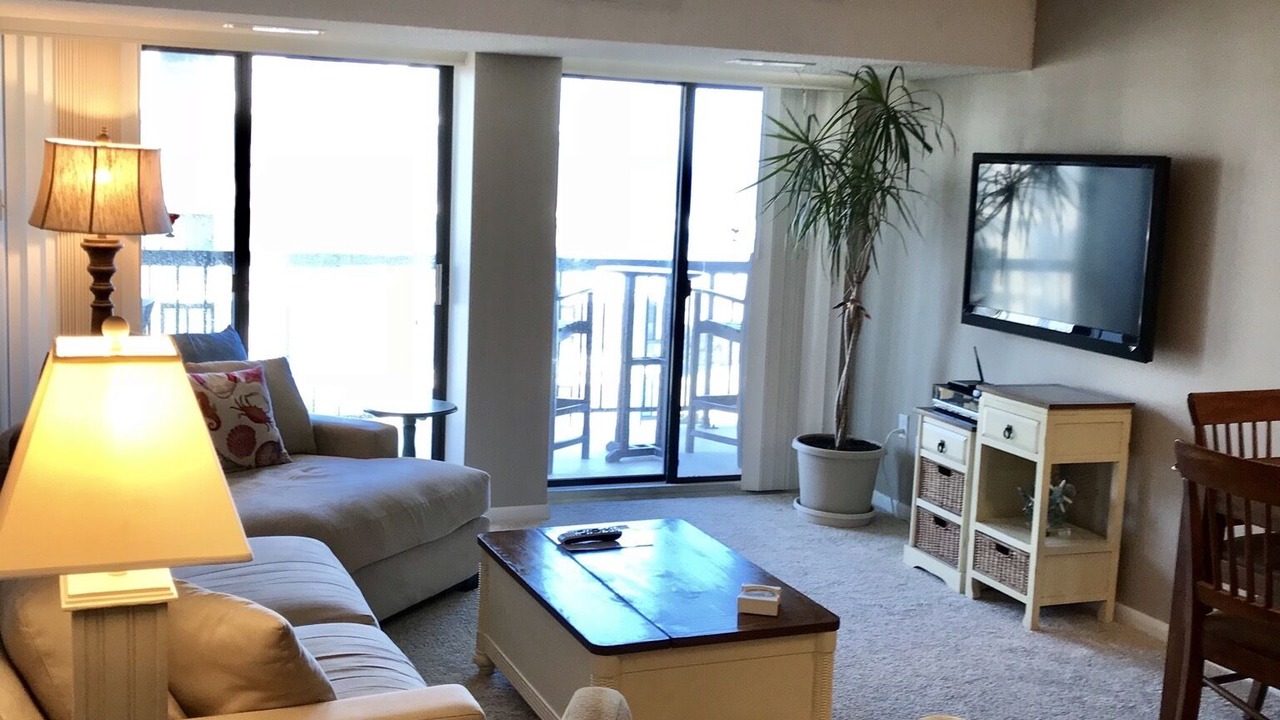 Photo of Livingroom in North Ocean City