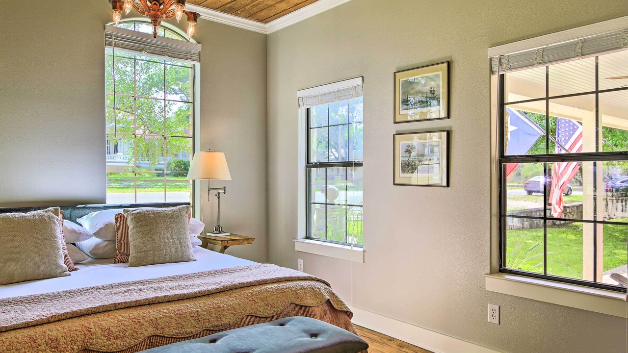 Photo of Bedroom in Comfort