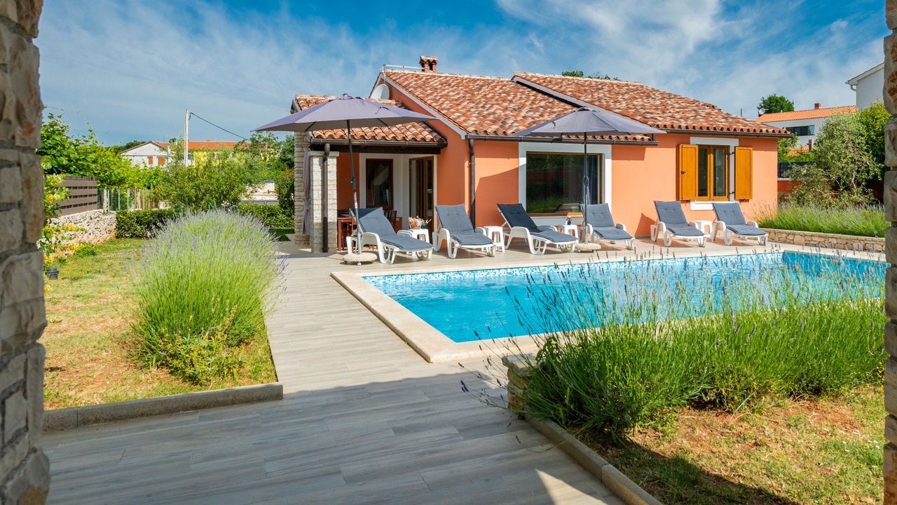 Photo of Outdoor in Segotici