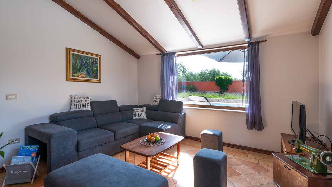 Photo of Livingroom in Segotici