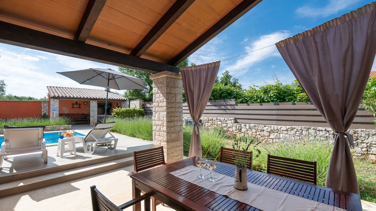 Photo of Outdoor in Segotici