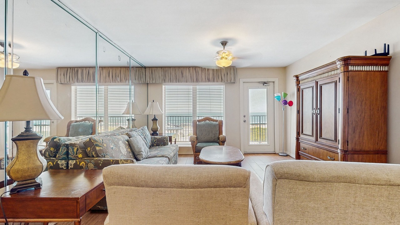 Photo of Livingroom in South Padre Island