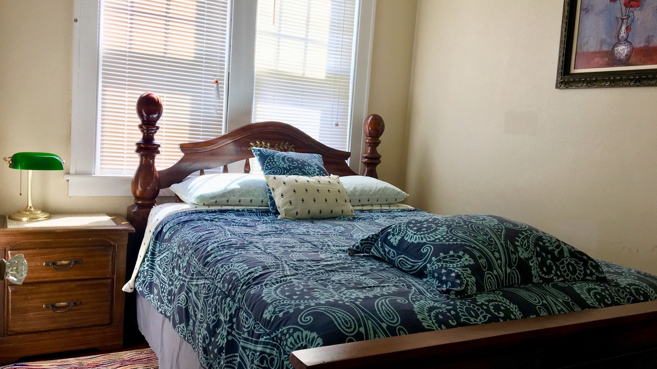 Photo of Bedroom in Central Newport News