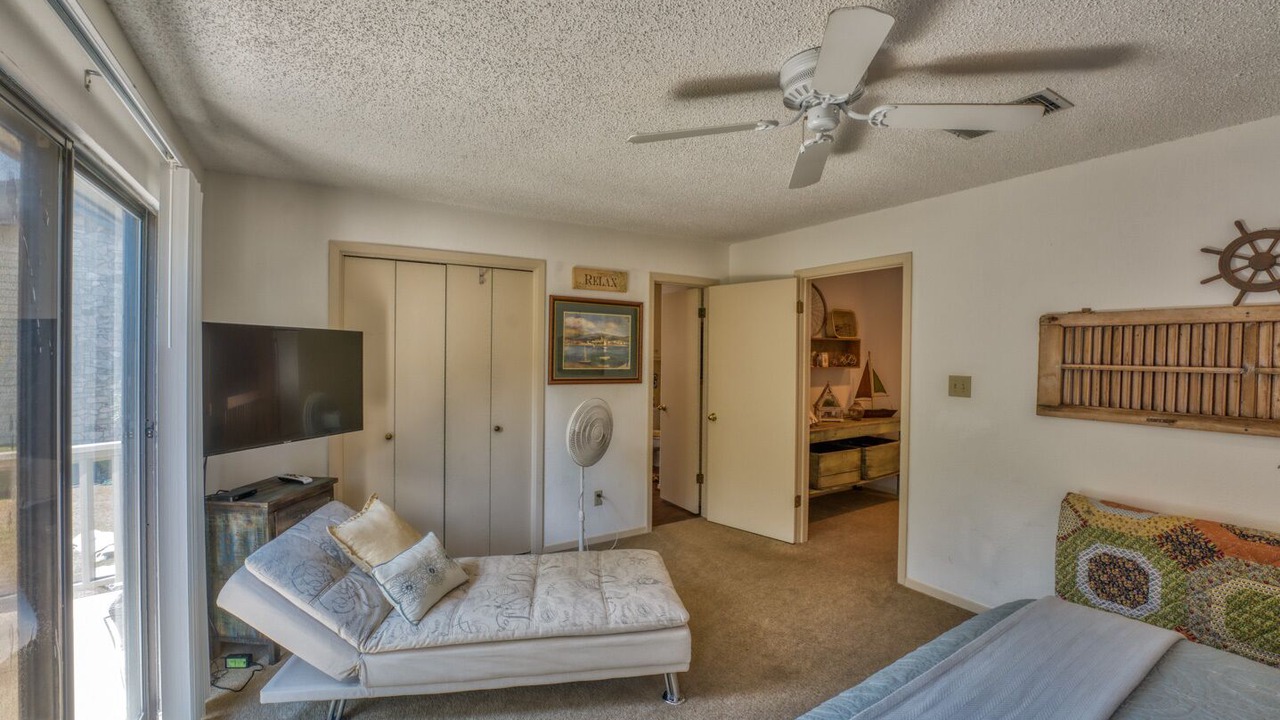 Photo of Bedroom in Horseshoe Bay