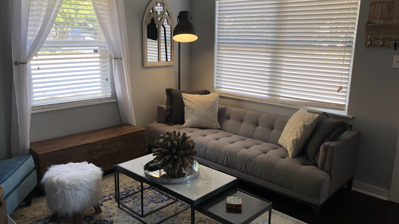 Photo of Livingroom in Fredericksburg