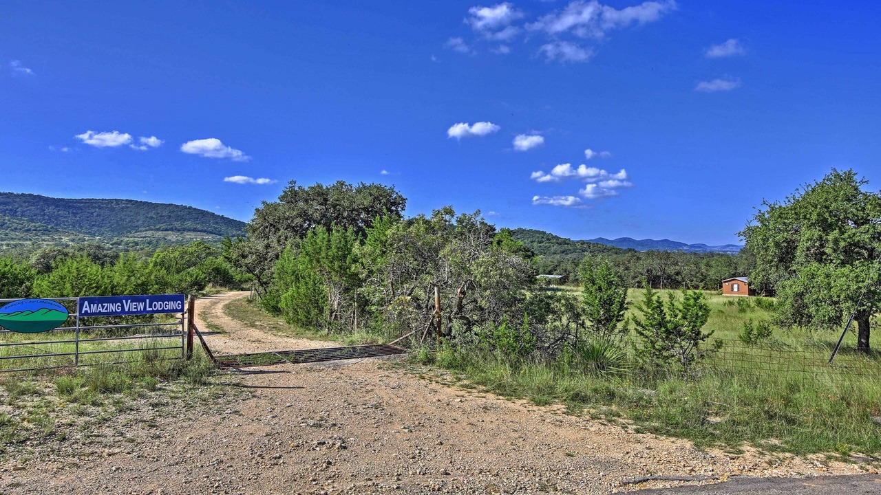 Photo of Outdoor in Utopia