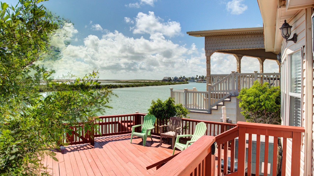 Photo of Patio Balcony in Port Isabel