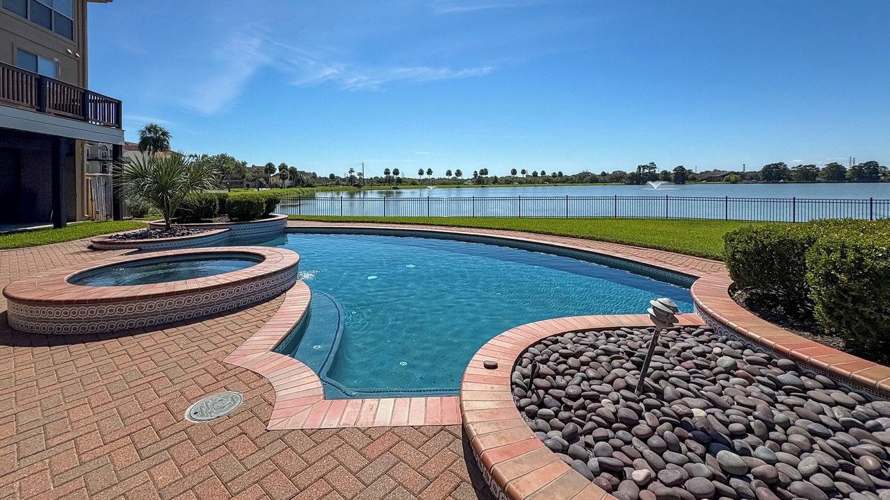 Photo of Others in Nassau Bay