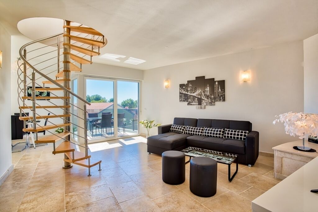 Photo of Livingroom in Borik
