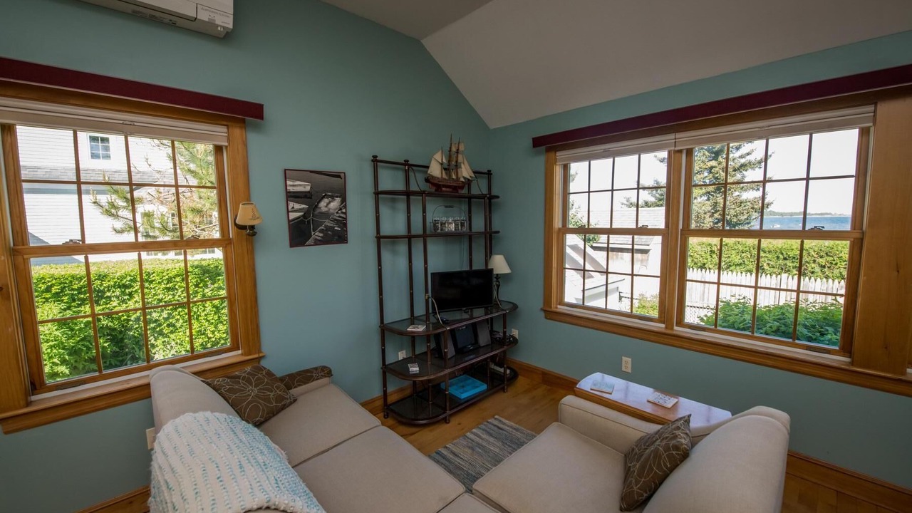 Photo of Livingroom in Willard