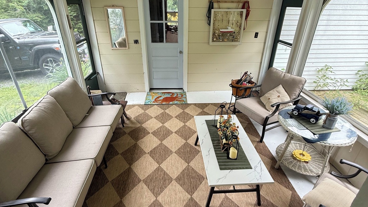 Photo of Livingroom in Isle of Springs