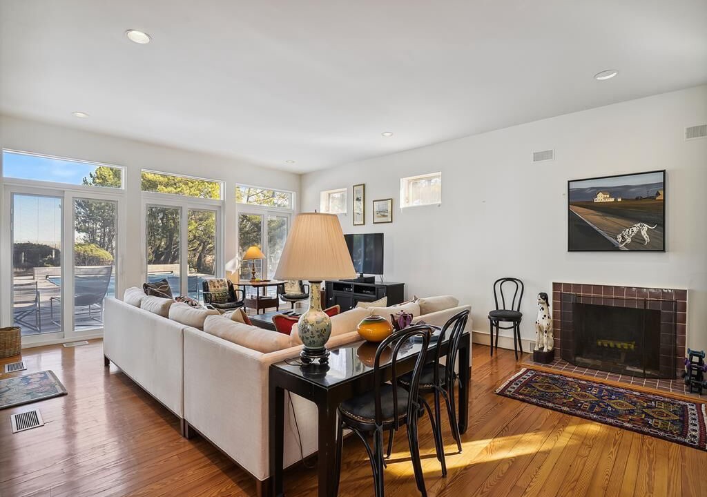 Photo of Livingroom in Bethany Beach