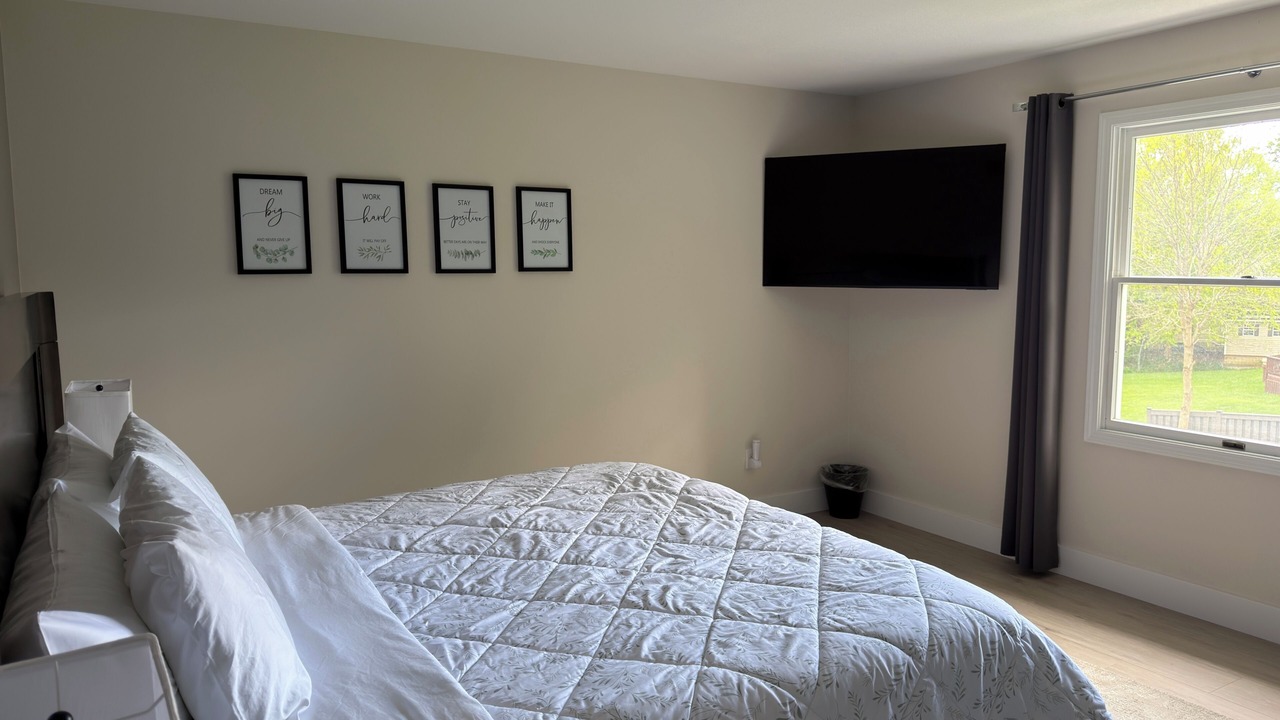 Photo of Bedroom in Gahanna