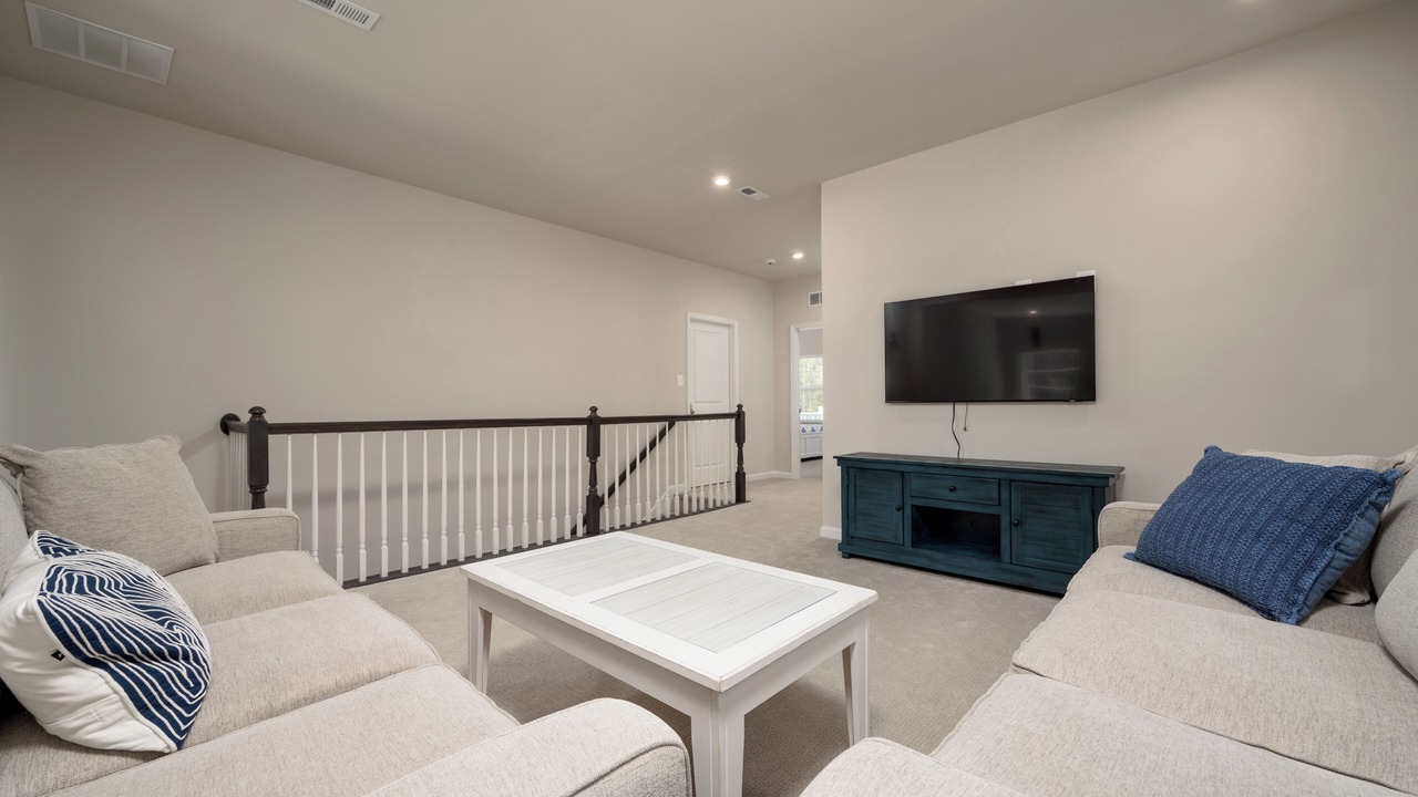 Photo of Livingroom in Bayside