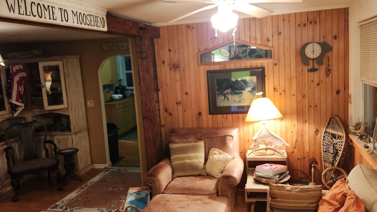 Photo of Livingroom in Northeast Somerset