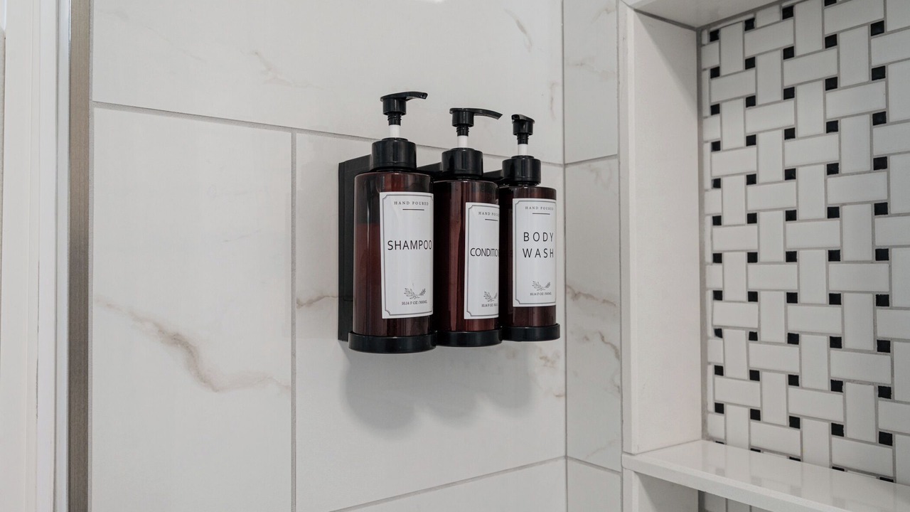 Photo of Bathroom in Royal Manor